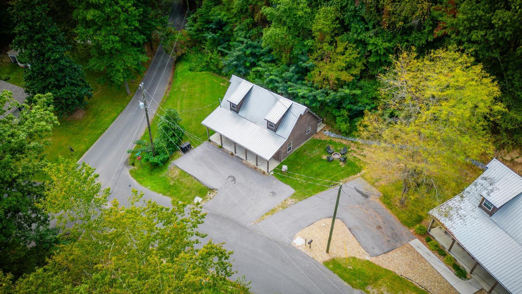 Bear Clubhouse Hot Tub, 1Mile From The Parkway, 900 In Free Tickets! Villa Pigeon Forge Eksteriør bilde