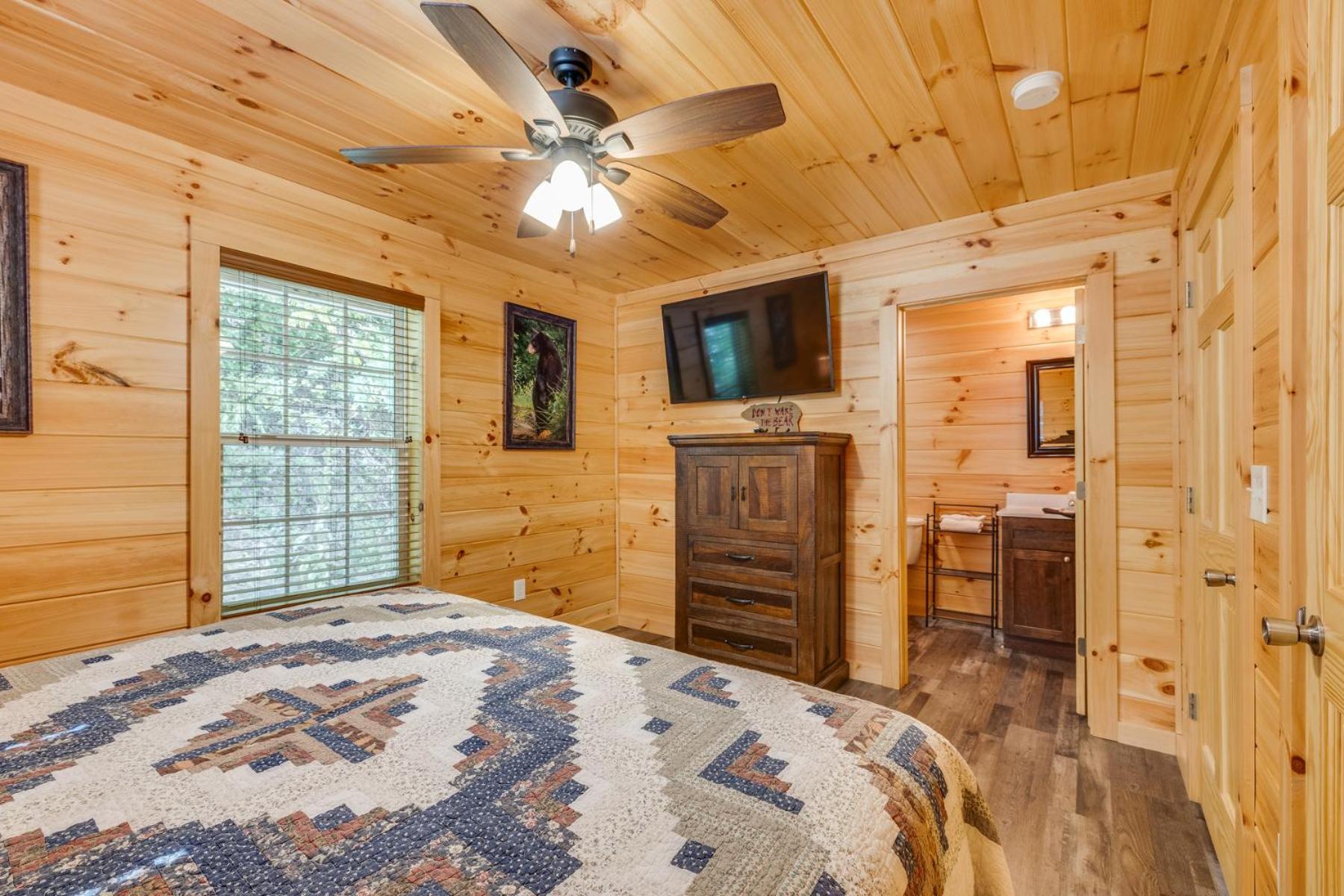 Bear Clubhouse Hot Tub, 1Mile From The Parkway, 900 In Free Tickets! Villa Pigeon Forge Eksteriør bilde